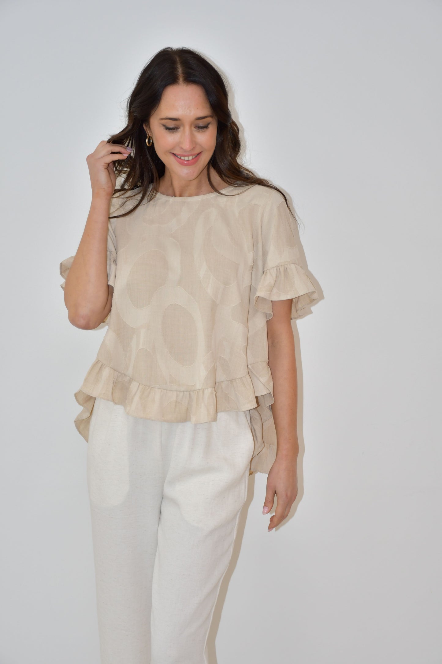 LA0479-2J - Beige Ruffle Hem Top with Textured Print