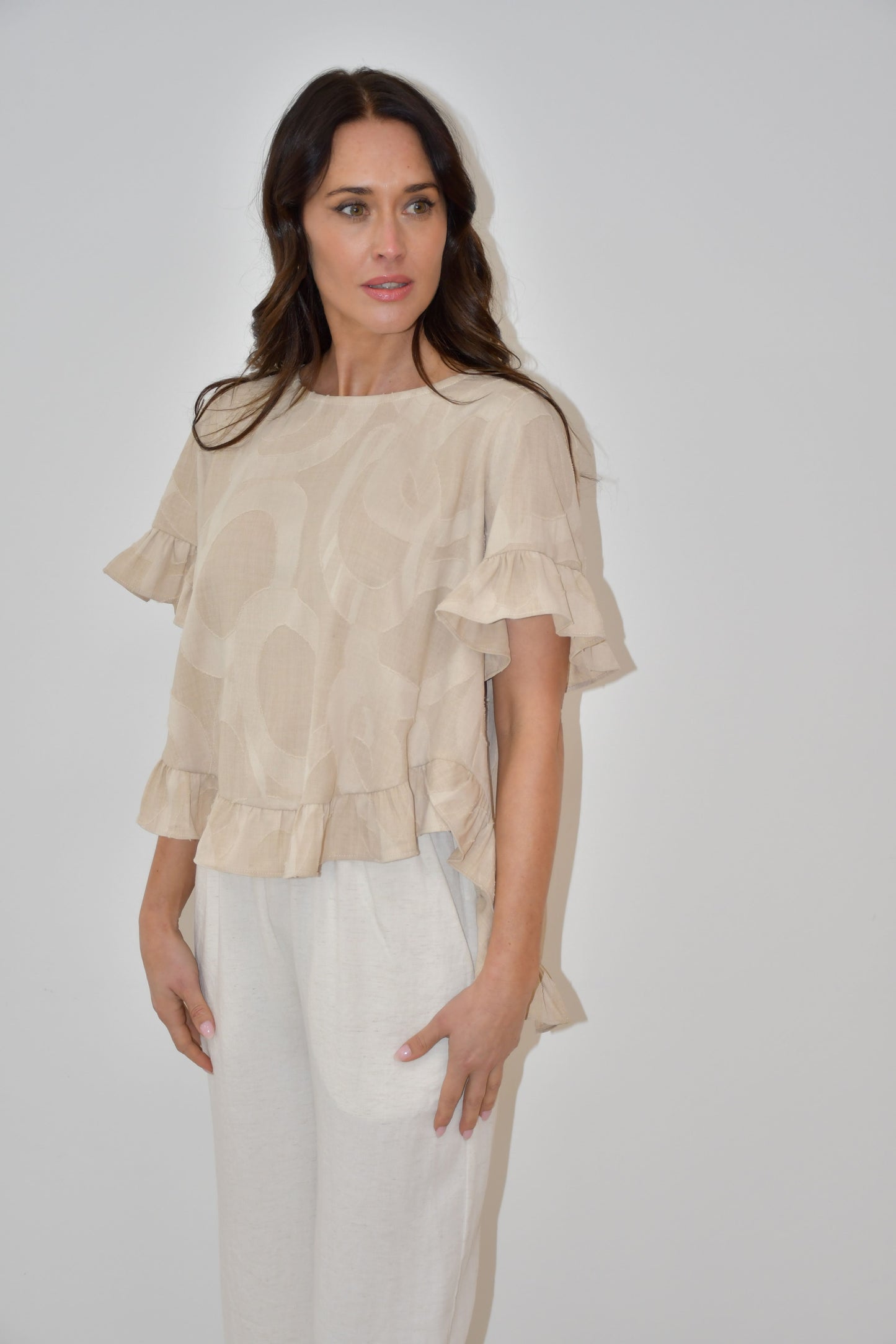 LA0479-2J - Beige Ruffle Hem Top with Textured Print