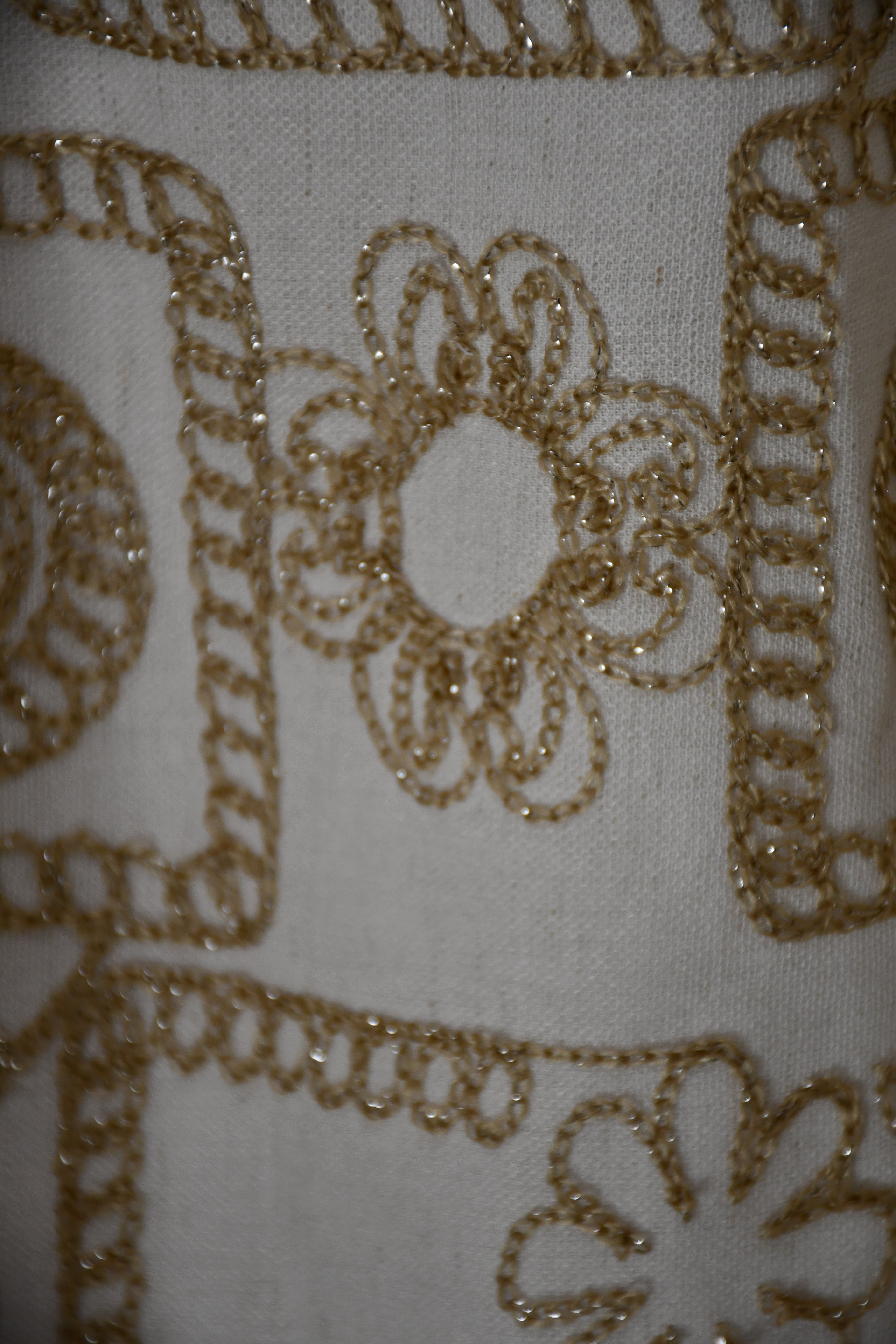 LA1807-2J  Gold Patterned Square Neck Zip Top