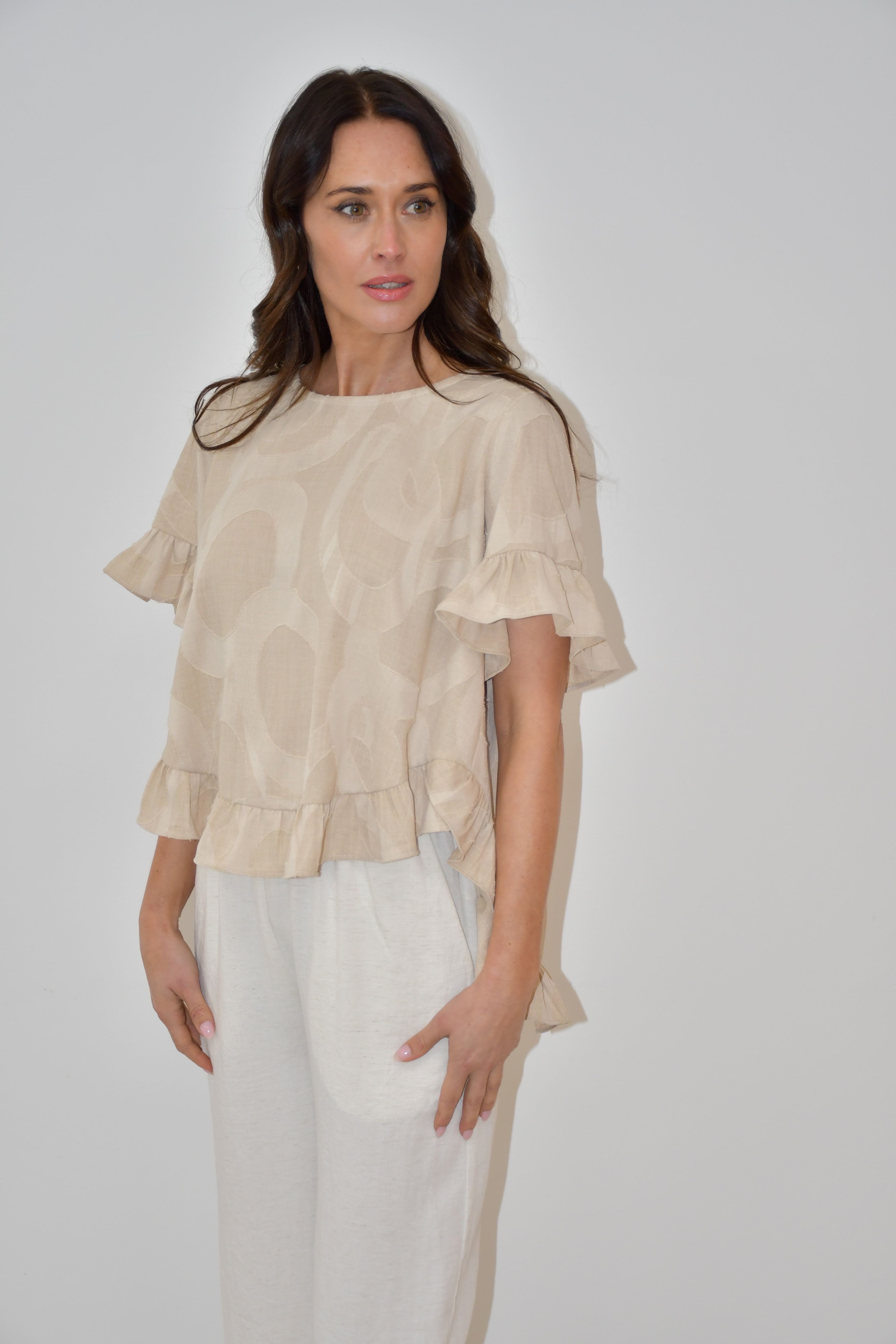 LA0479-2J - Beige Ruffle Hem Top with Textured Print